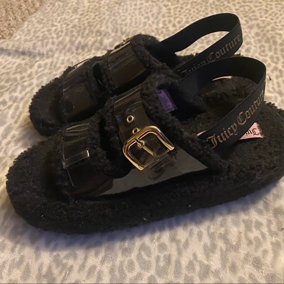 Juicy Couture sherpa slippers - Picture 1 of 2